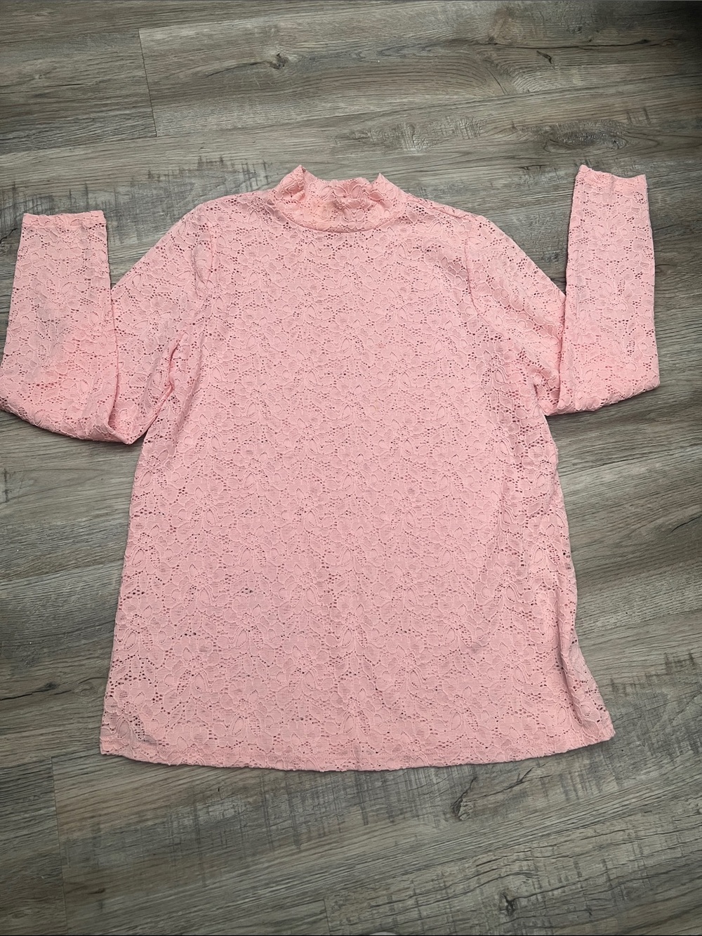Pink lace long sleeve plus size women top